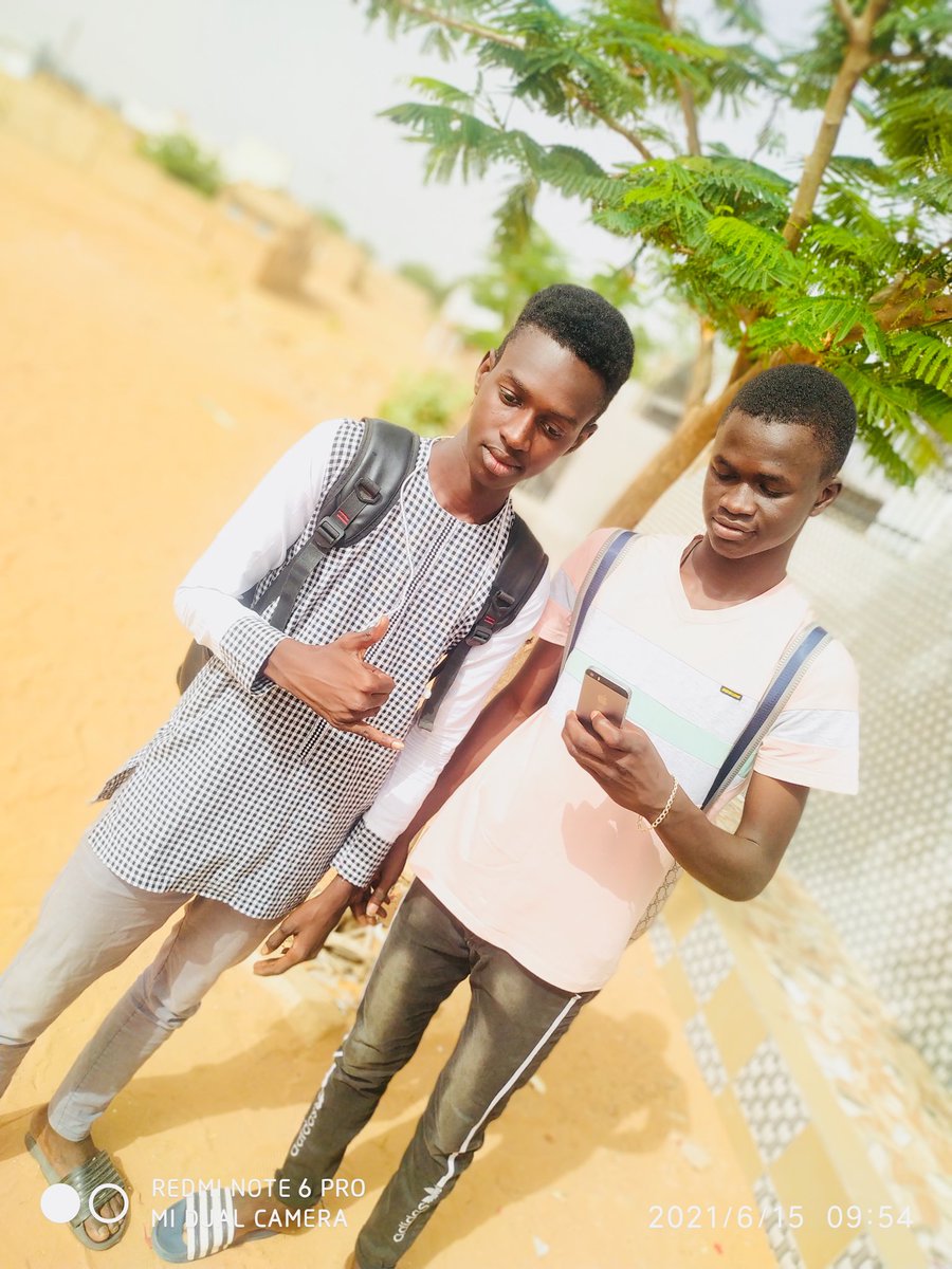 FayePro6's tweet image. Mes camarades j'espèreque vous êtes entrain de passer une bonne vacance