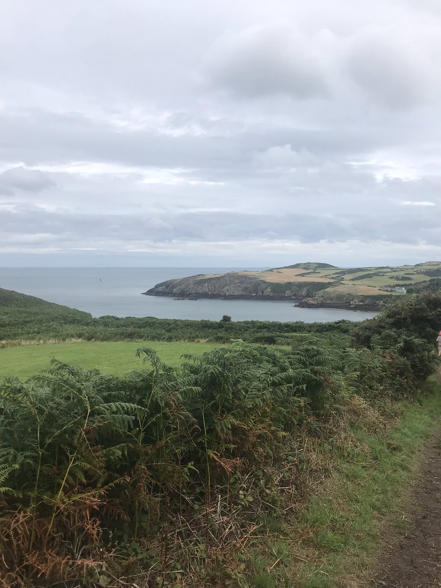 Clareylang's tweet photo. It’s been wet, it’s been dry, it’s been cloudy, it’s been sunny, it’s been windy and it’s been warm but a most importantly a lovely weekend #hometime #randomweather #campingfun https://t.co/esjuugmzaq