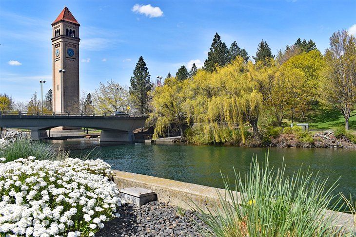 As we move to Spokane we have to start with Riverfront Park. With a dozen community attractions ranging from the oversized Radio Flyer wagon to an enormous United States Pavilion build for the world fair in 1974, there is plenty to see and do.
#SpokaneWa #riverfrontpark