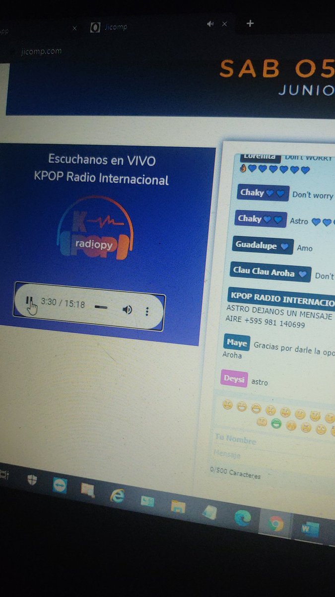 Itzamartinez_'s tweet photo. Ahhhh escuchar Don't worry  y Dream night🥺 es lo más hermoso que hay, en verdad gracias por esto @kpopradiopy
 Y @ARadiomexico es increíble 💜💜
@offclASTRO 
 
#ASTROEnKpopRadioPy 
#SWITCH_ONenkpopradiopy #ASTRO https://t.co/2BuwUBFDjp