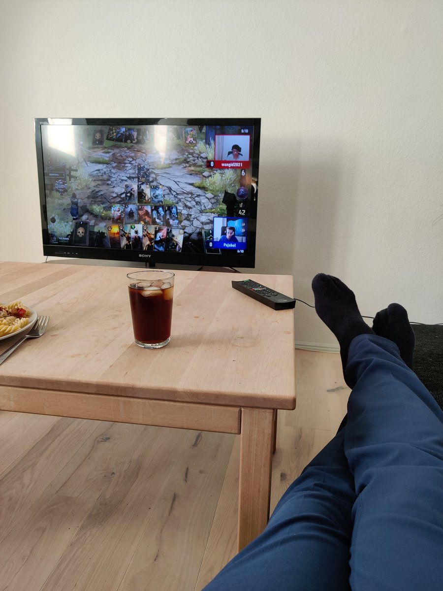 Just got home from an awesome canoe trip in Sweden. Excited to watch some #GWENTOpen now. Go <a href="/Pajabol19/">Pajabol</a>