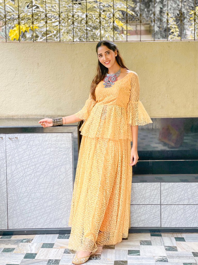 Rakhi celebrations! Like this look ?

#rakhi #rakhilook #rakhi2021 #bohojewellery #mahhimakottary #rakshabandhan #indianfestival #indianlook #instagram #instagramtrending