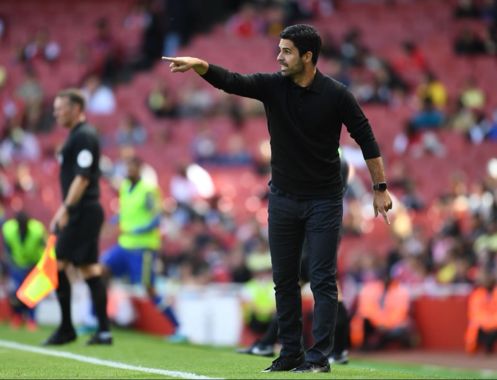 Mikel Arteta has lost more matches at the Emirates stadium in 20 months than Arséne Wenger did in his final 6 years. 😶