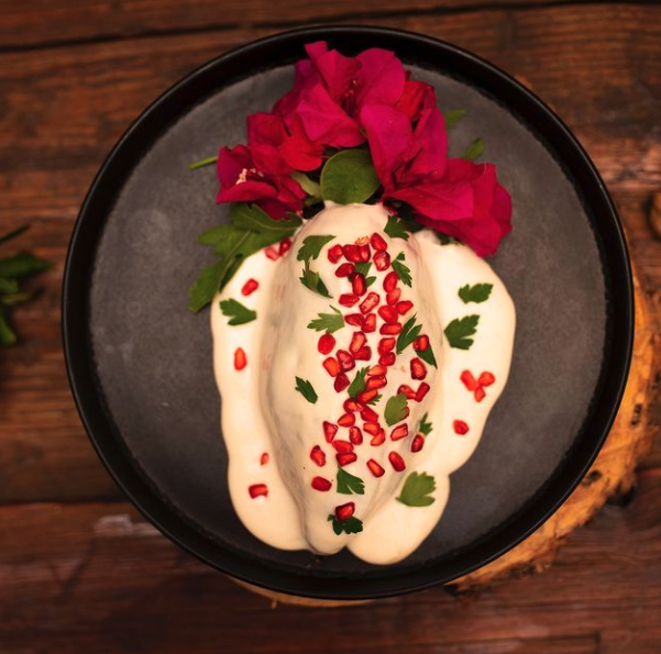 Deliciosísimooosssss los chiles en nogada de <a href="/Angelopolitano_/">Angelopolitano</a> 
200 años (o más) de pura deliciosituddd en cada bocado