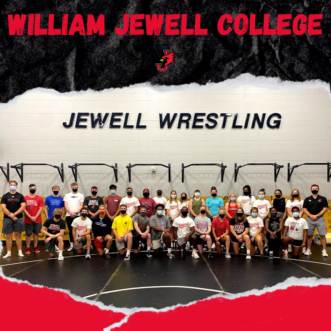 JewellWWRSTL's tweet photo. Jewell Wrestling team together for the first time! We are excited to make a difference on campus, in the community and in the wrestling world! #committoexcellence https://t.co/B92X7ipkVt