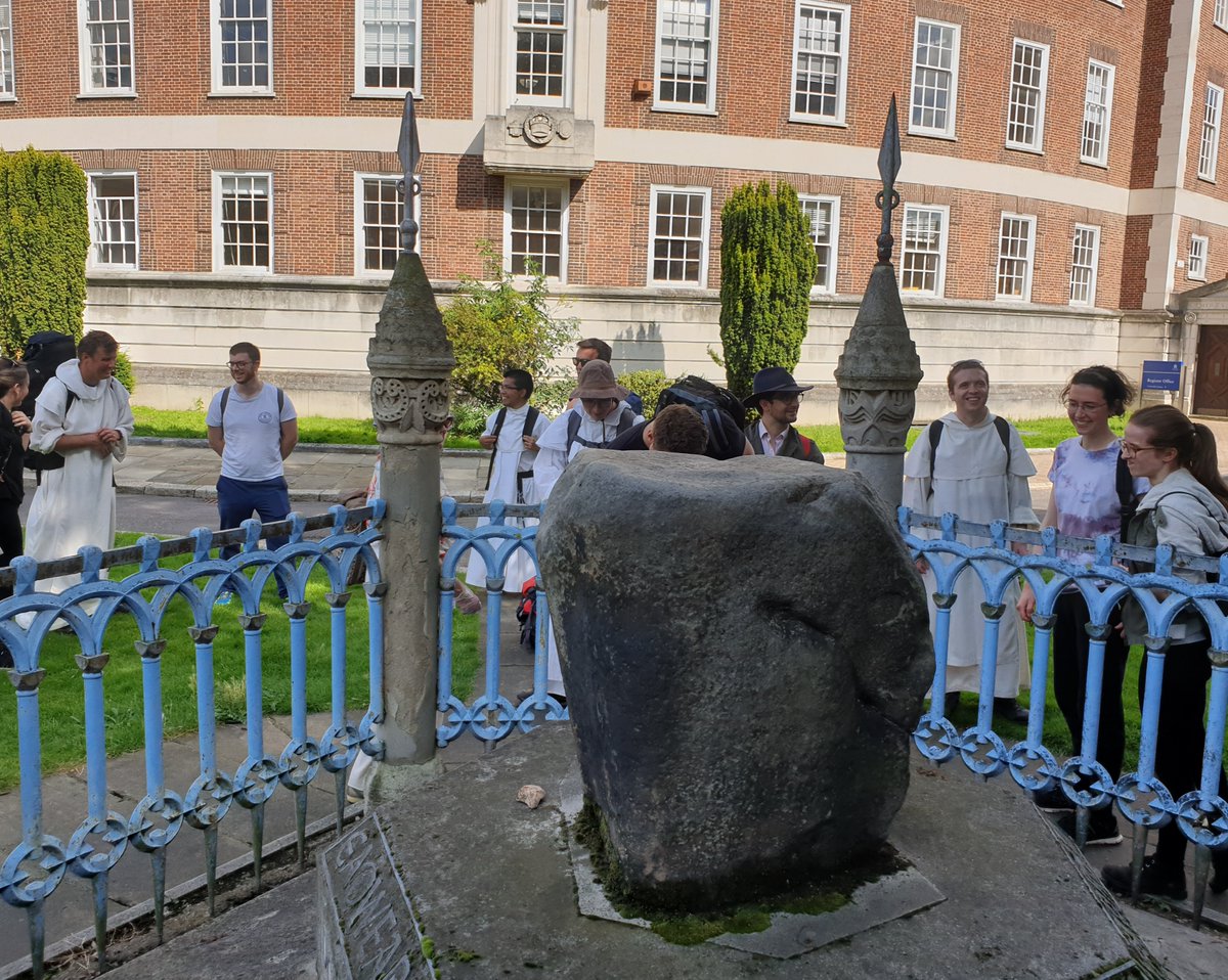 #LoveLondonWalkLondon this September. Places available on 4 Sept walk along the Hogsmill to see fish, medieval bridge, Coronation Stone, heron - and the River Thames. #LoveYourLoop ramblers.org.uk/go-walking/fin… @CitizenZoo @KingstonRamble1 @innerlondonramb