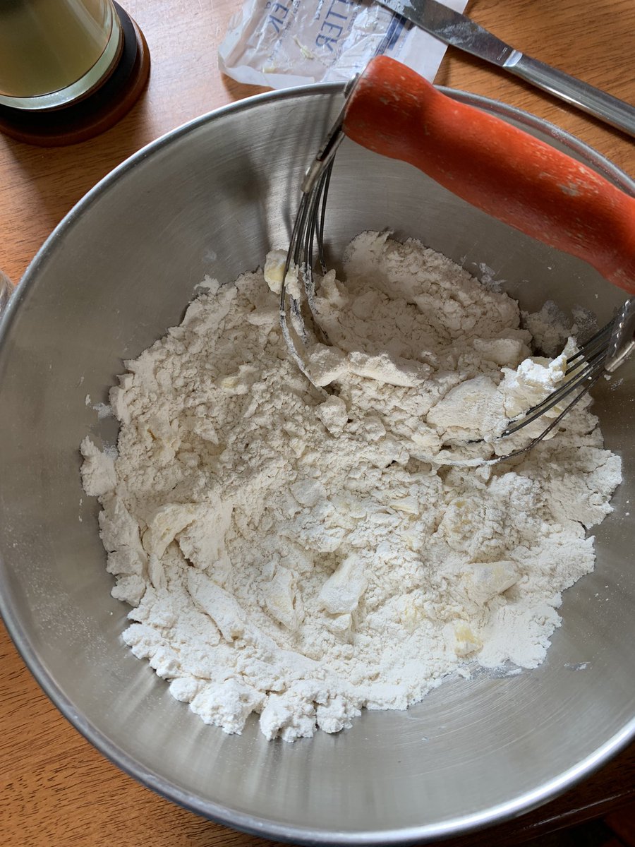webber_jerry's tweet photo. I love this pastry cutter. It was my grandmother’s and she might have gotten it from her mom. #AncestorLove #PastryCutter #TomatoPie https://t.co/wAEqxCTdXV