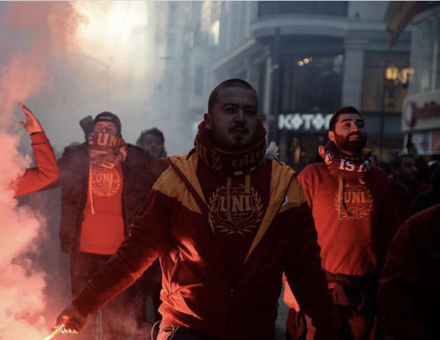 3 yıldır ultrAslan UNI Genel Koordinatörlük görevini sürdüren Tugay Güler, görevini Furkan Yılmaz’a devretmiştir.

Bu zamana kadar verdiğin emekler için teşekkürler büyük BAŞKAN ! 
<a href="/tgyguler/">Tugay Güler</a>
