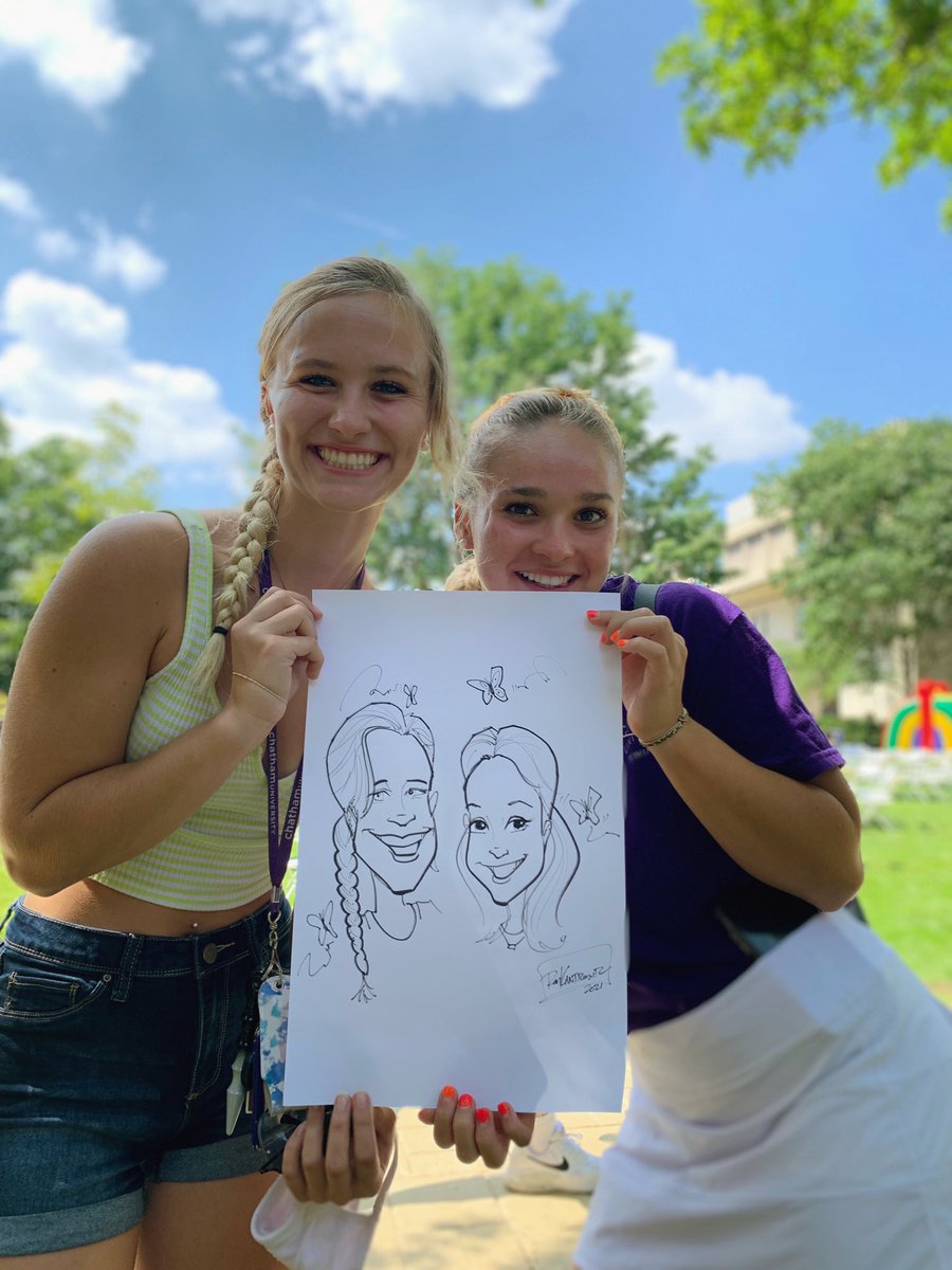 chathamu_swd's tweet photo. Move-in ☑️ Campus Picnic ☑️ Caricatures ☑️ #CougarNation is back and ready for the start of a new and exciting year! 🐾😺🎉 #RollCougs #CougarPride #CougarFamily https://t.co/RgNrJVphZo