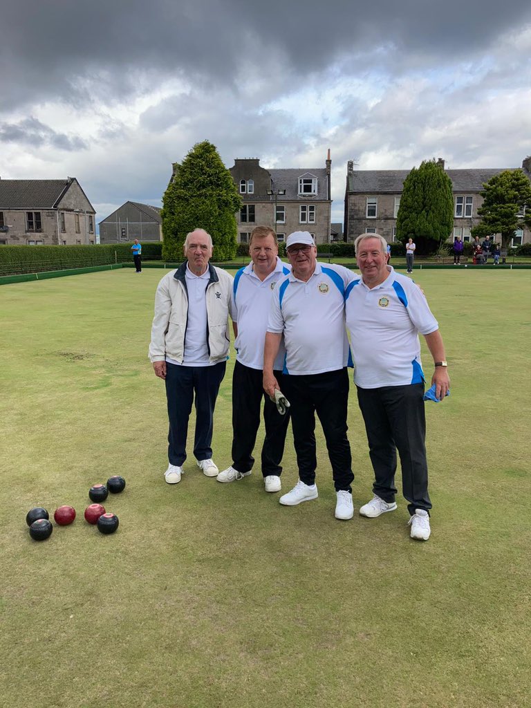 Tremendous effort from our senior 4s team of Robin Loughran, Neil Long, Jim Murray and Joe Carruthrers, who lost out in a nail biting last end in the Renfrewshire final today. 

You did our club proud and can hold your heads high! 👏