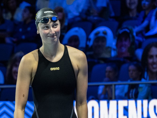 SwimmingWorld's tweet image. Amy Bilquist Retires From Competitive Swimming, Leaves Legacy of Elegant Resilience - is.gd/a5dBW3 @amybilquist @CalWSwim @DCTridentISL @DanDAddona