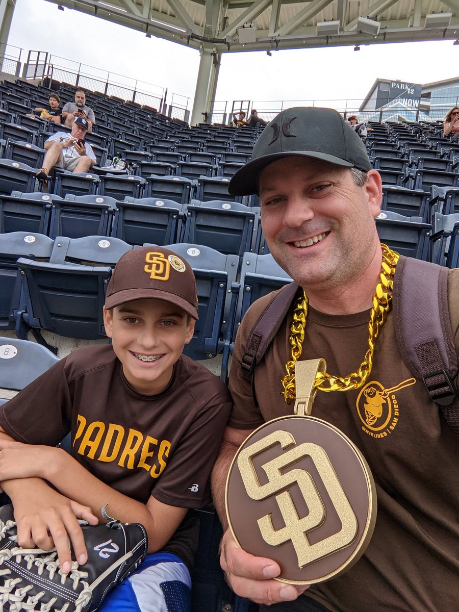 IIMjBII's tweet photo. Go Padres! #HungryForMore https://t.co/kYQveg9vfg