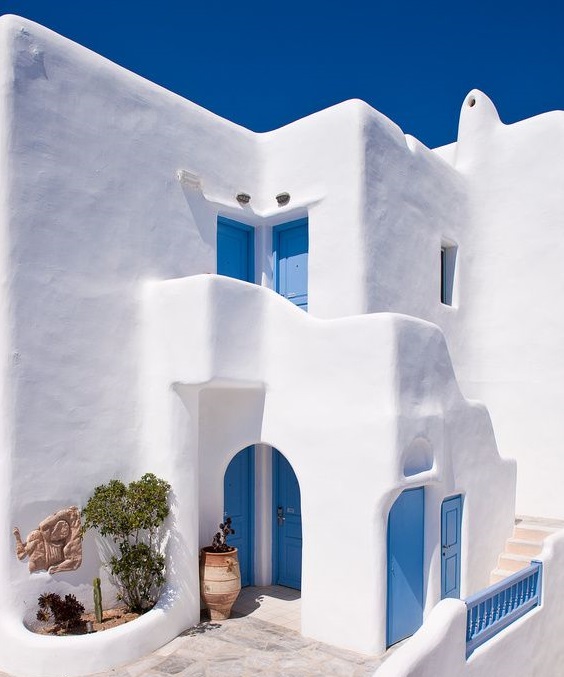 morgannike49's tweet image. Re-painted every year. Plus, islands have little pollution &amp;amp; lots of sea air!! 😍 #CycladicArchitecture