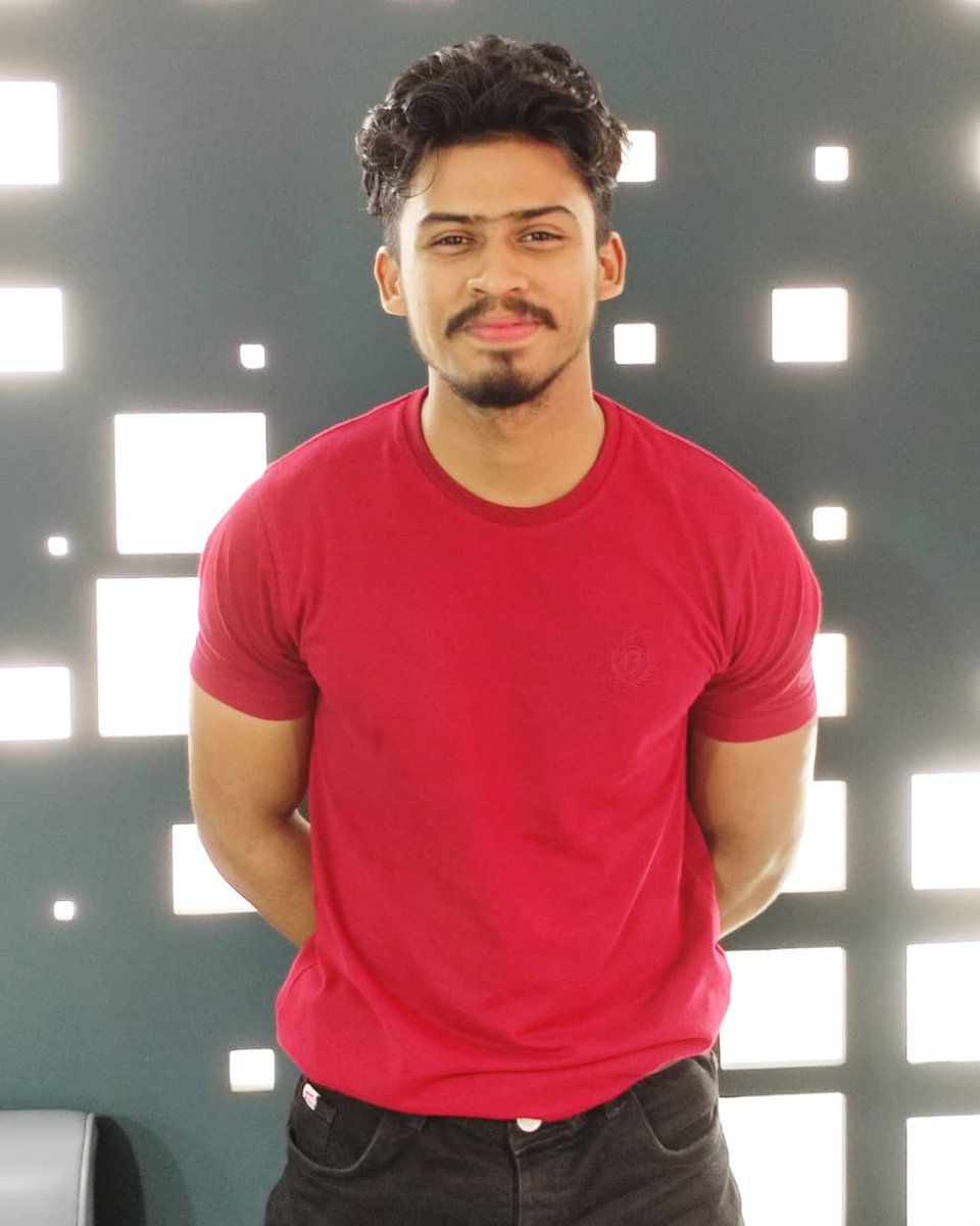 #digitalmarketer #DigitalMarketing 
#socialmediamarketing #musicpromoter