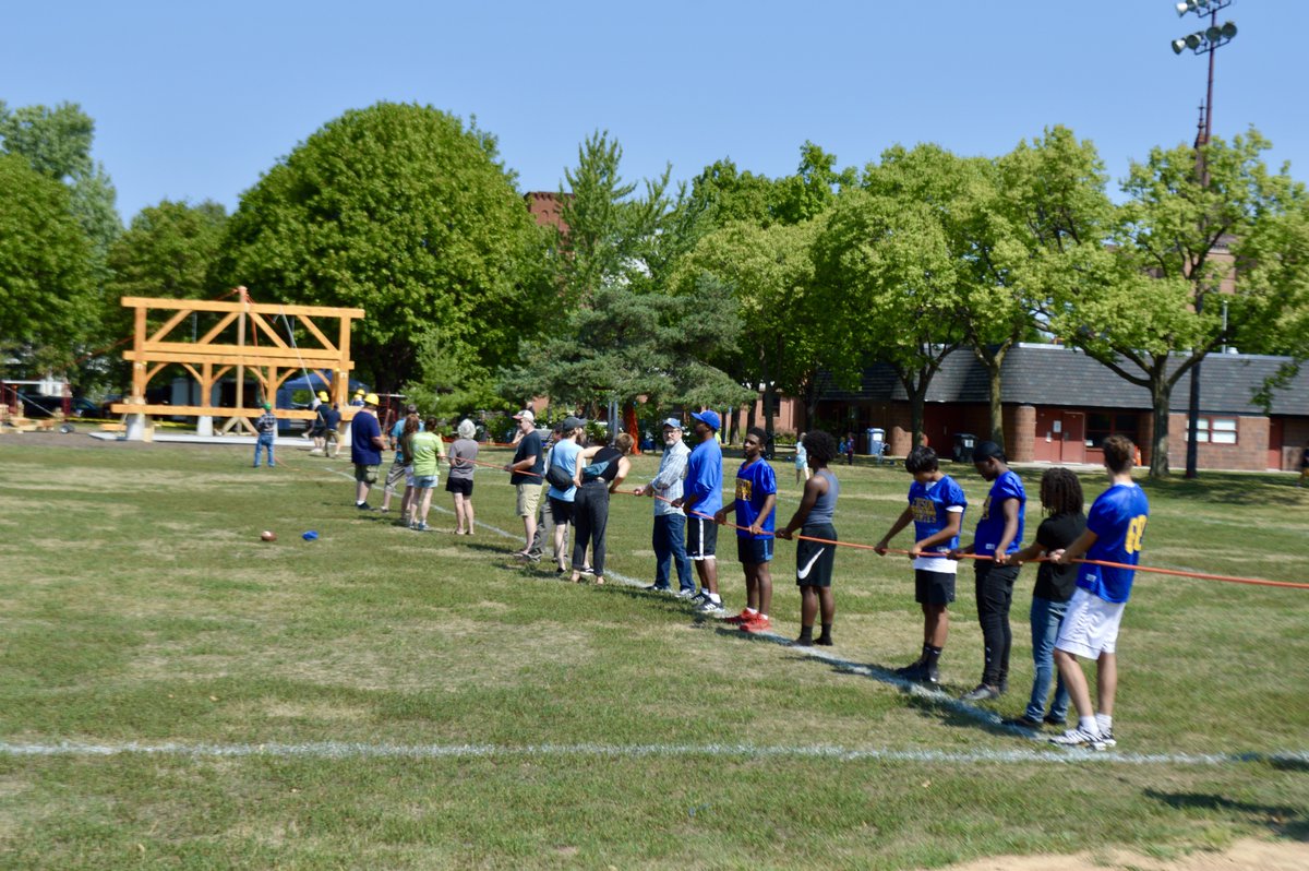 mpls_kevin's tweet image. The new performance pavilion in Logan Park is one step closer to completion thanks to @Logan_Park and @mplsedisonFB!