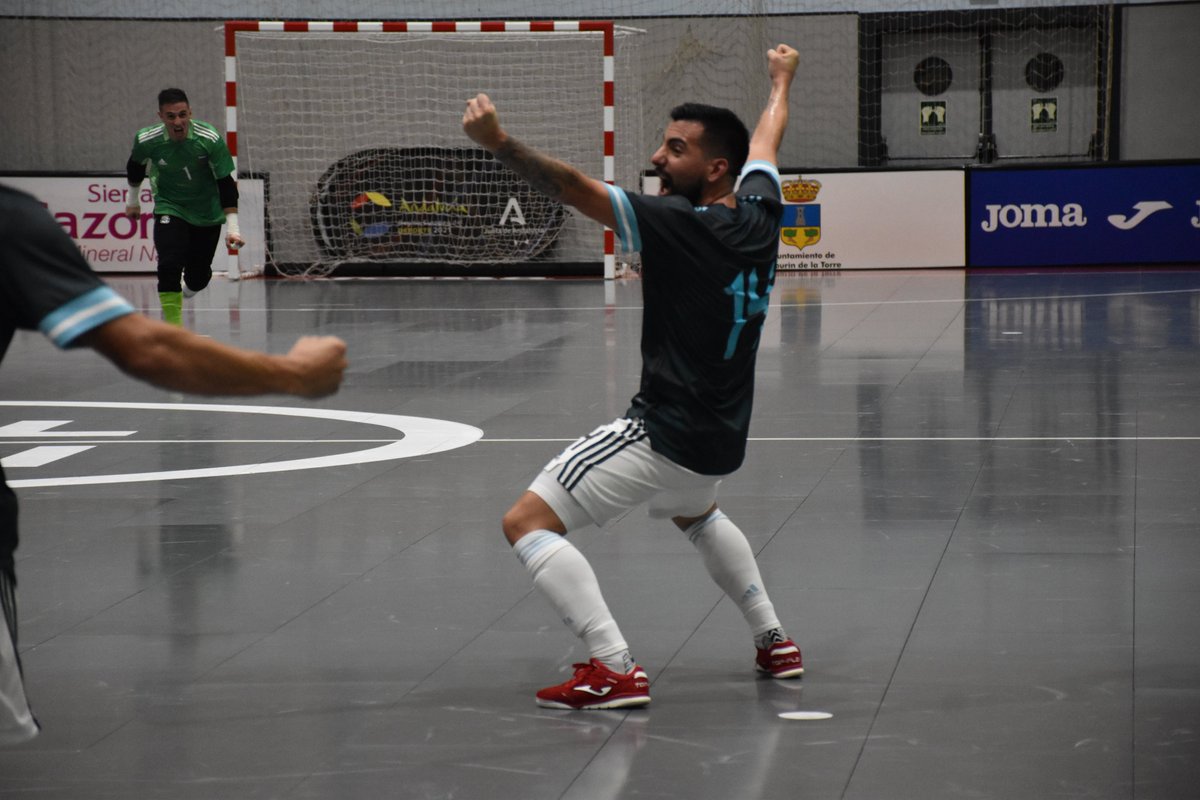 #Futsal 🏆Triangular Internacional 🇦🇷🇪🇸🇺🇿

Goooooool, gol, gooooooool argentinooooo, Pablo Taborda, 8' del segundo tiempo, y <a href="/Argentina/">🇦🇷 Selección Argentina ⭐⭐⭐</a> vuelve a estar arriba en el marcador

España 🇪🇸 2 - Argentina 🇦🇷 3

🎥Miralo en vivo por bit.ly/3yeELyM