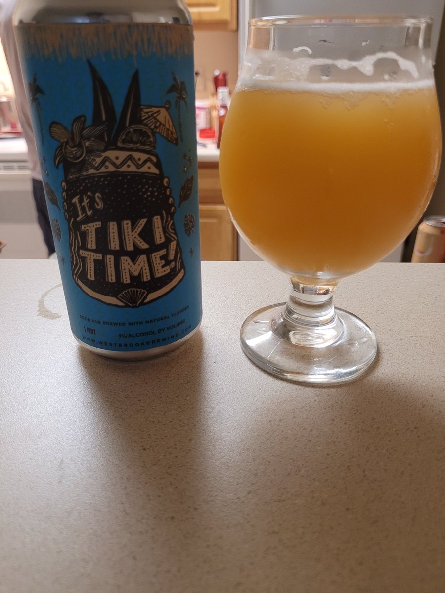 sasss89's tweet photo. I've been drinking some great #sourales this weekend. I've had @BurlingtonBeer @WestbrookBeer @BluejacketDC @EQBrewery @trippinganimals and few more I can't tag #beertasting #CraftBeer https://t.co/3nuH7mwcwv