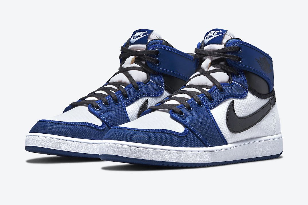 kicksonfire's tweet photo. After the return of the Air Jordan 1 KO “Chicago” earlier this year, official imagery of the Air Jordan 1 KO “Storm Blue” have now surfaced. https://t.co/4NqNYzN8sQ