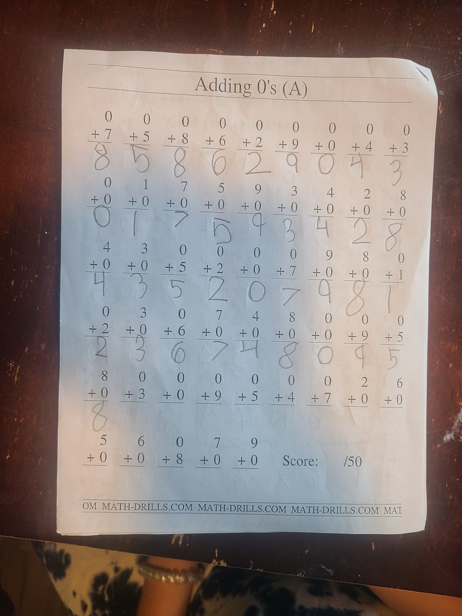 PotusLovesYou's tweet photo. How is this math acceptable for the 2nd grade? How are we going to do better? @CityofOntario @EdisonOmsd @MayorPaulLeon https://t.co/24H04y9424