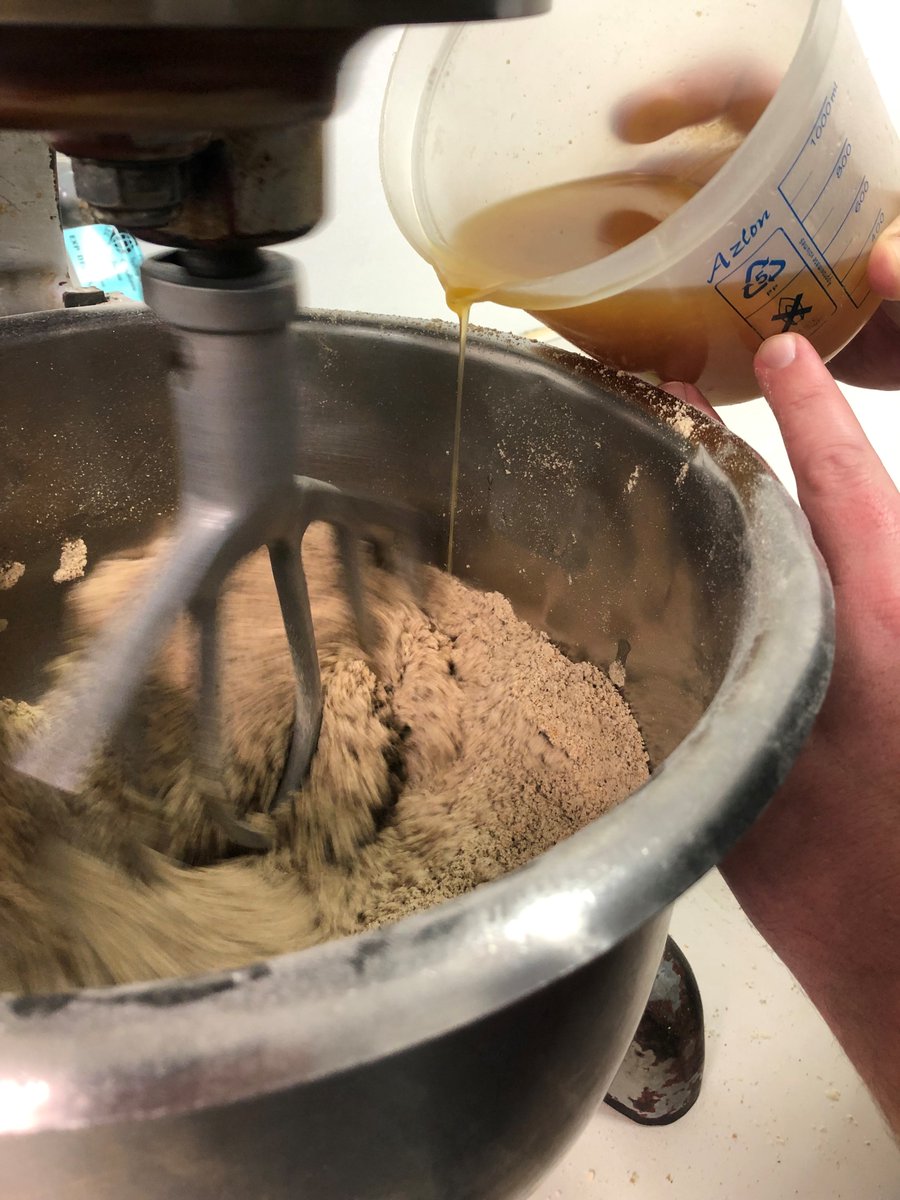 NuSeaLab's tweet photo. Mixing in the good stuff for some hungry fish!
🐟🐟🐟
#aquaculture #havefuninfishnutrition #research #omega3 #fishoil https://t.co/8NzfiH2ASs