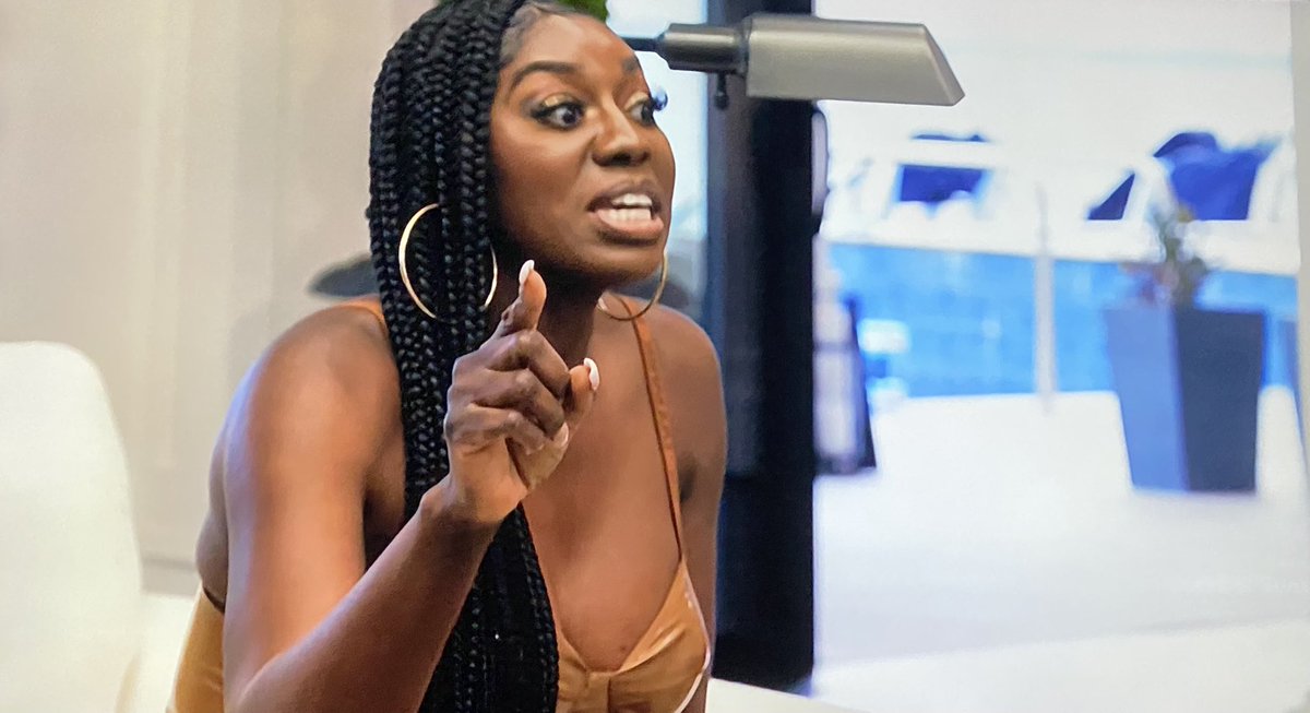 BravolebQuotes's tweet image. “The life you’re living now, is exactly God paying you back for the all bullshit you’ve done.”
    - Wendy Osefo #RHOP