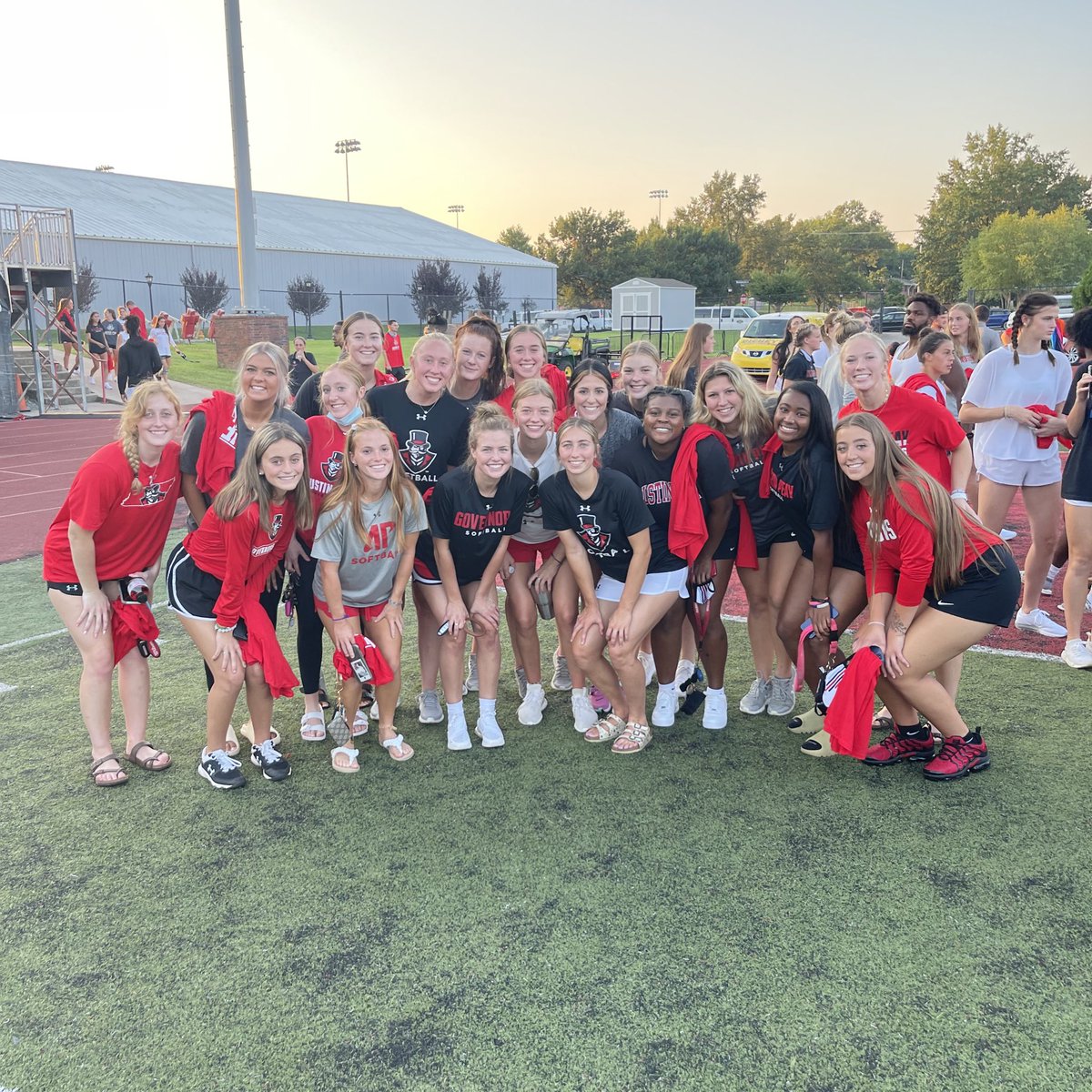 GovsSB's tweet image. Shoutout to our amazing administration for putting together our annual #StacheBash. #Team37 is ready to get this year started.💪🏽