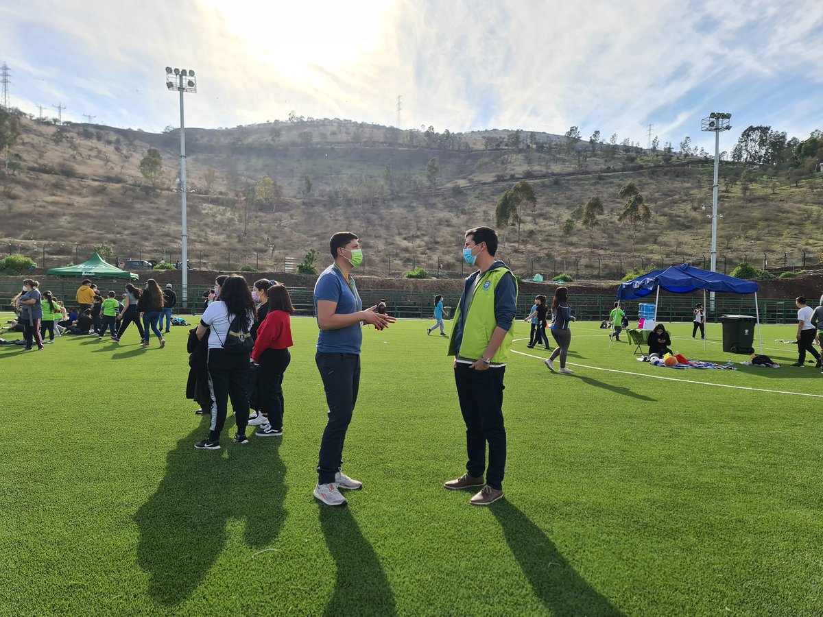 Muni_Renca's tweet photo. 1/2
Con diversas actividades deportivas el Estadio Sarmiento recibió este domingo a niños, niñas y adolescentes para celebrar el segundo aniversario del Club Deportivo Newen. https://t.co/cym8eMSgkm