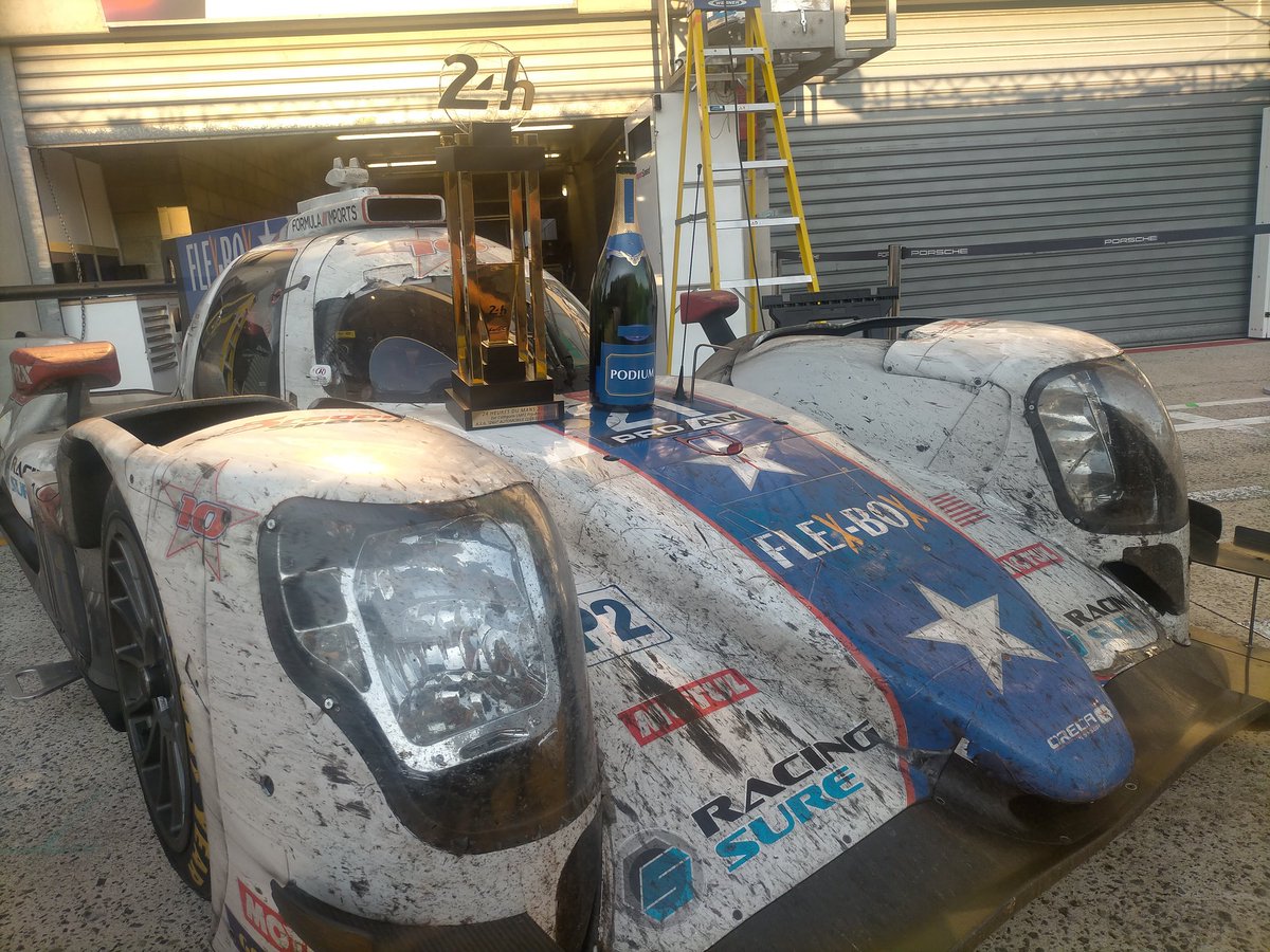 pscl_esp's tweet photo. Pues vaya manera de estrenarme en unas 24h.... ¡Ganadores de nuestra categoría en la 89 edición de las 24h de Le Mans!

Ha sido más que un lujo pisar el circuito y competir en este campeonato. Me llevo una GRAN experiencia.💪💪💪🏎���🗯️
#WEC #24hLeMans https://t.co/Y7TT5X0A7W