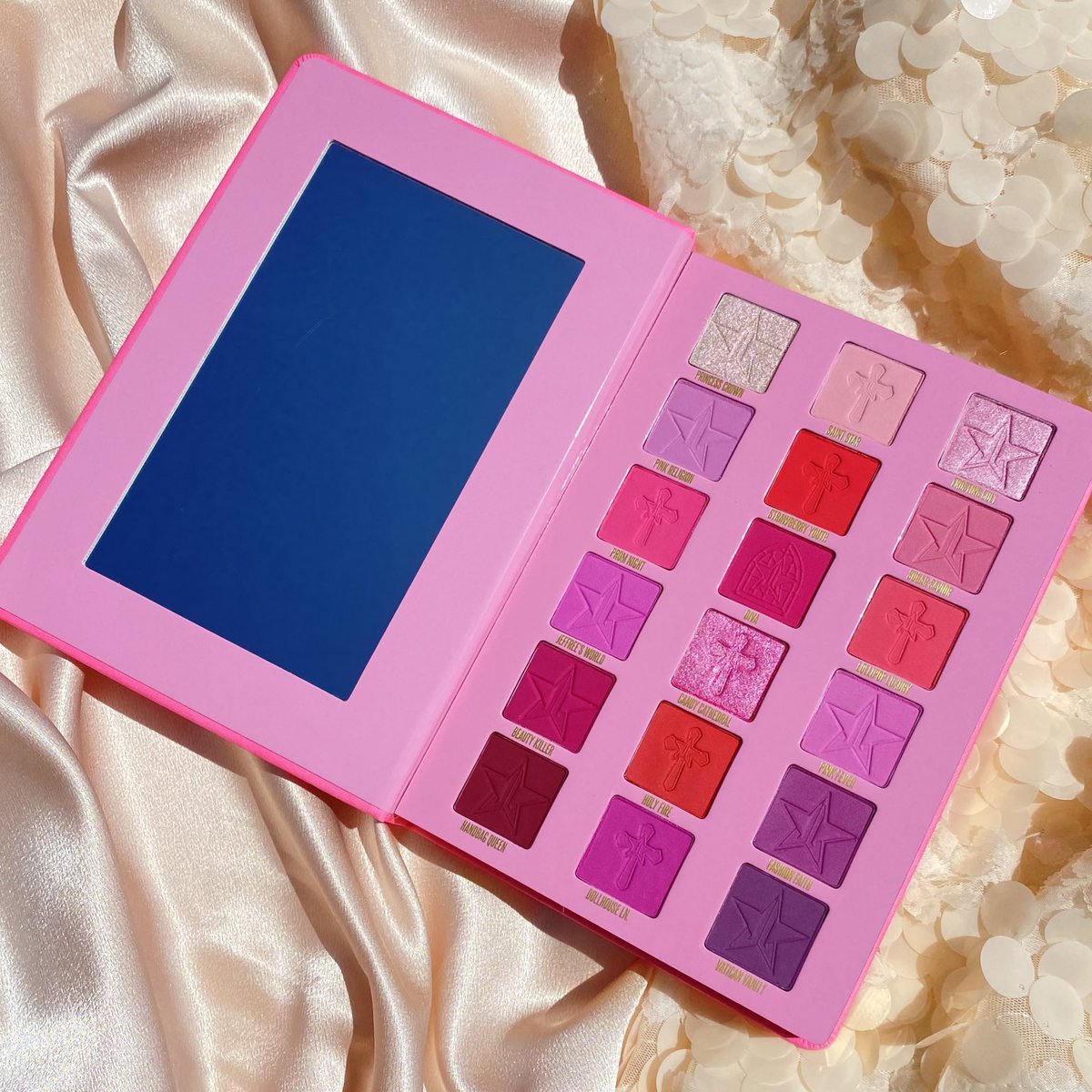 #JeffreeStarCosmetics #PinkReligion is Gorgeous! <a href="/JeffreeStar/">Jeffree Star</a>