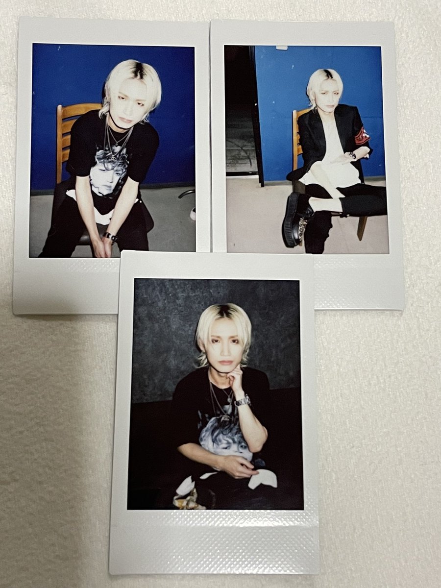 StOF5alkogjGeVn's tweet photo. 【拡散希望】
DIAURAチェキ

8/20 名古屋
8/21 大阪
翔也さん・達也さん

定価(郵送の場合送料負担致します)にてお譲り致します。
まとめての方を優先させて頂きます。
宜しくお願い致します。 https://t.co/UvQ5RCAYb4
