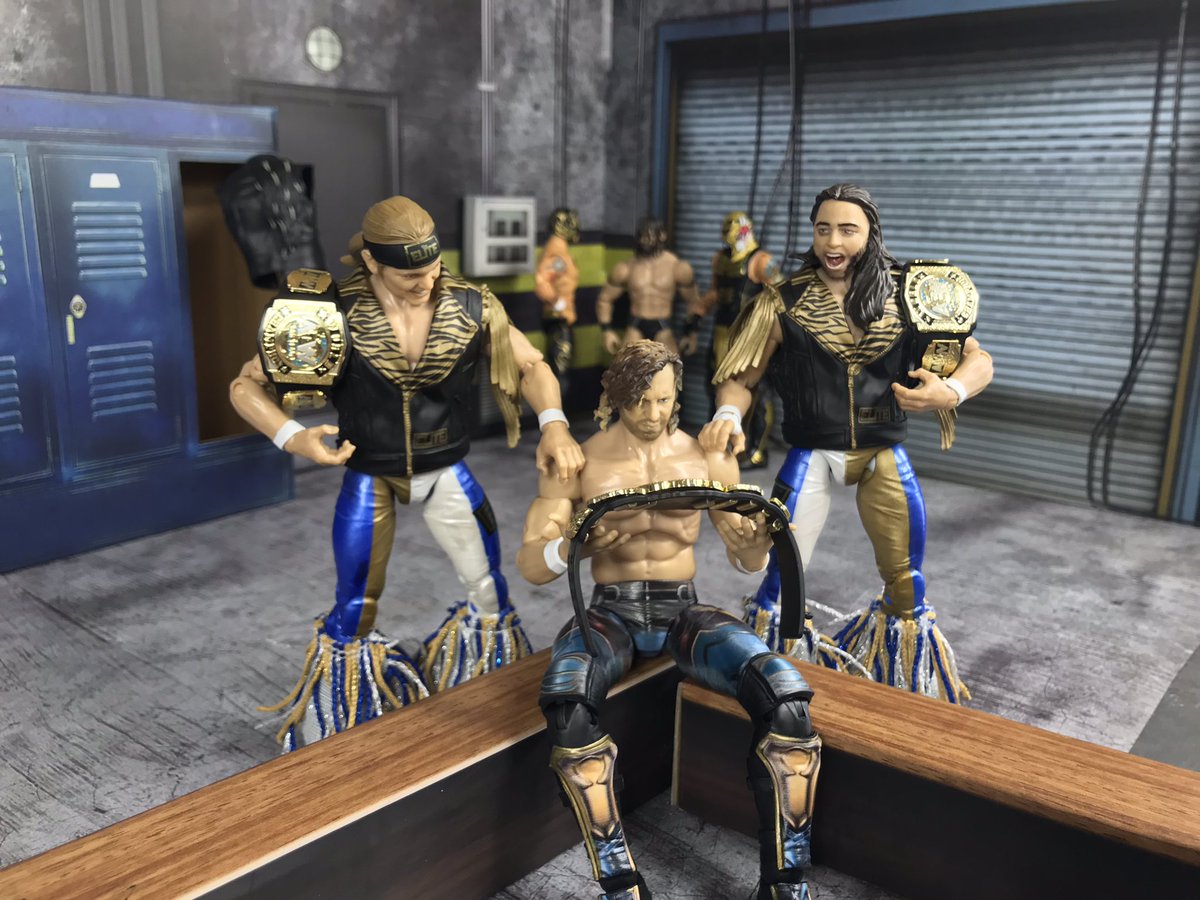 ShanWSmith1981's tweet photo. One Final Look? #FigLife #scratchthatfigureitch #ACTIONFIGURES #PhotographyArt #WweEliteSquad #UnrivaledCollection #AEW #AEWAllOut #RingsideCollectibles #TheElite #ActionFigurePhotography https://t.co/gRZtKx0rnF