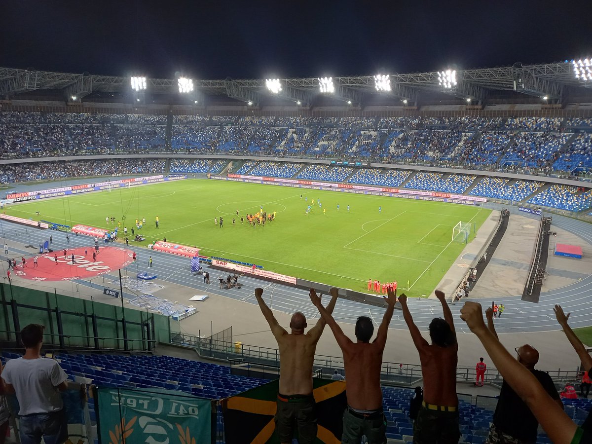 VFCinRome's tweet photo. Siamo sempre con voi https://t.co/K3BsmNmUYV