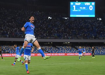 en_sscnapoli's tweet photo. 🏟😍🔥
#NapoliVenezia 2-0
💙 #ForzaNapoliSempre https://t.co/PpWUDQFLhw