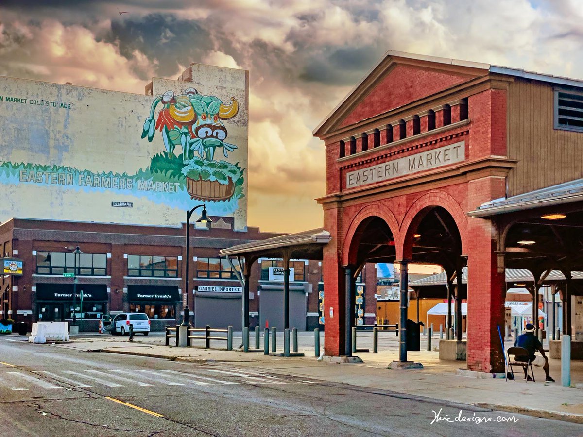 Micdesigns's tweet photo. Eastern Market IMG_1908  ... Detroit MI ...  ... https://t.co/mgIT58663L @micdesigns #detroit #puremichigan #DetroitRiverWalk #DequindreCut
#puredetroit313 #michigan #detroitmichigan #hellyeahdetroit #usa_photogroup #visitdetroit #michigan #detroitlove  #rawdetroit https://t.co/FCZtFDfwH3