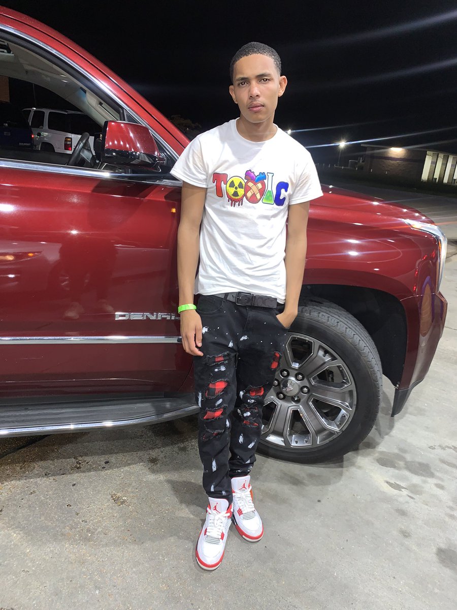 JackShaffer29's tweet photo. Tell the truth these niggas ain’t fw me really🧪💰 https://t.co/2Tu3iqsx3P