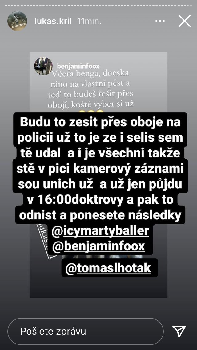 ugvey4's tweet photo. Lukas kril brko ubalil (vsimli ste si ze toto nejsou grifonovi) https://t.co/aYzWEsP2XK