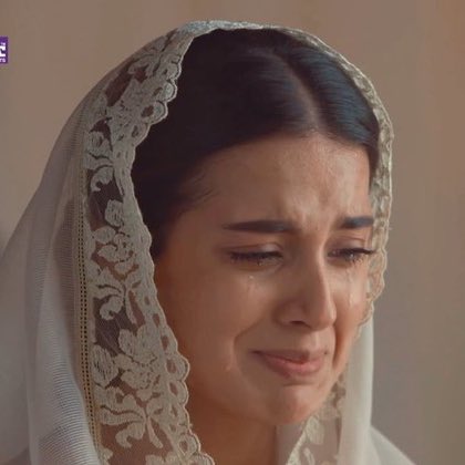 engr_salarzaii's tweet photo. "Agr kainaat m meri koi jeet ho gi tw wo tum ho", Farhad 💔🥺
Stunning acting of both Actors.❤️ #KhudaAurMohabbat3 
#FerozeKhan
 #IqraAziz https://t.co/yjFIbb3R95