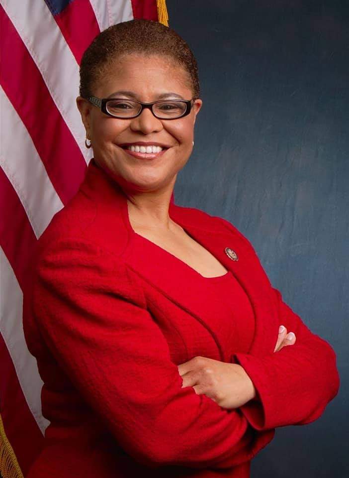 SewagegnAt's tweet photo. Once upon a time,Black Americans were voluntarily registered to fight next toEthiopians against colonialist countries.But today we have black Americans like,Karen Bass,Suzan Rice,and Linda Thomas Greenfield who are lined up with neocolonialism to disintegrateEthiopia into pieces. https://t.co/myo2ZnFxNT