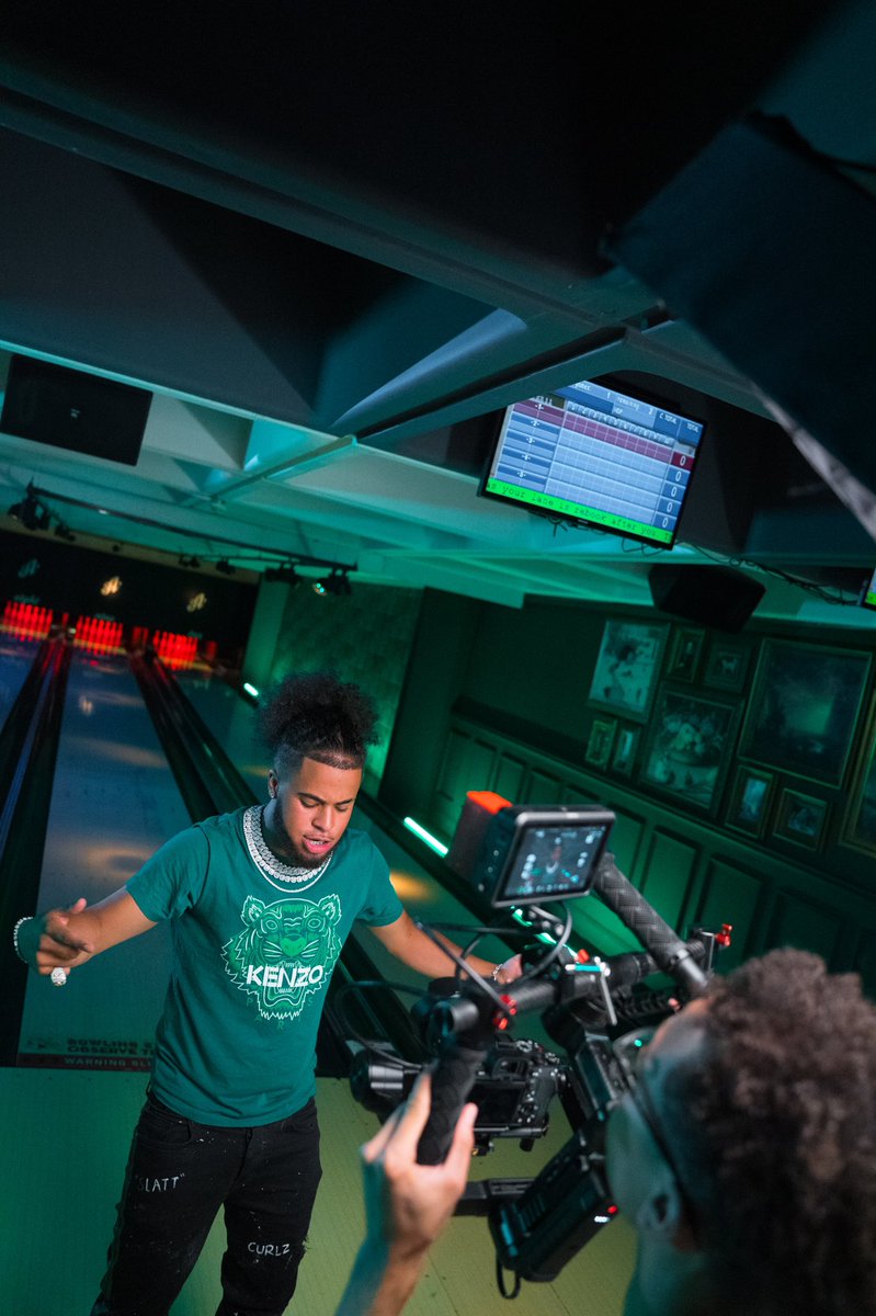 curlzofficial_'s tweet image. Curlz - Round Here OUT FRIDAY 27th 💚📍 #roundhere #curlz #outsoon