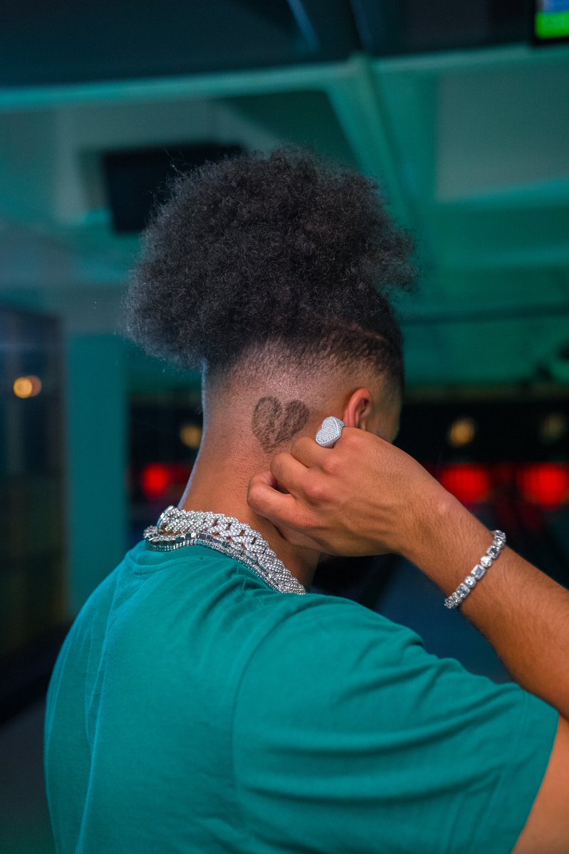 curlzofficial_'s tweet image. Curlz - Round Here OUT FRIDAY 27th 💚📍 #roundhere #curlz #outsoon