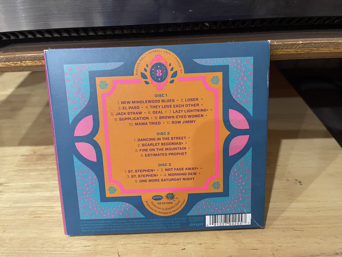 Sunday afternoon playing in the shop three disc set of the day.   #GratefulDead #shoplife