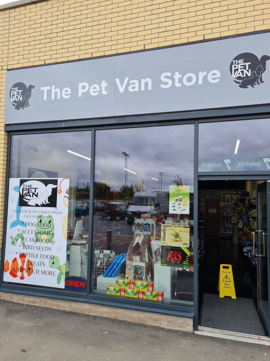 THEPETVAN1's tweet photo. Store open and shortly opening groomers register your interest in store today.@THEPETVAN1 https://t.co/nNIdmXc6yR