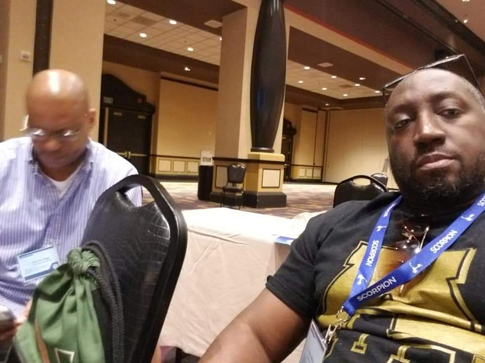 MarcWatkinsEsq's tweet photo. Happy born day to my brotha and fellow attorney, @PageLawOffice ! You don't look a day over 63. Too bad you're only 52. 🤙🏿 #FirstofAllServantsofAll https://t.co/aDUl4e4yRI