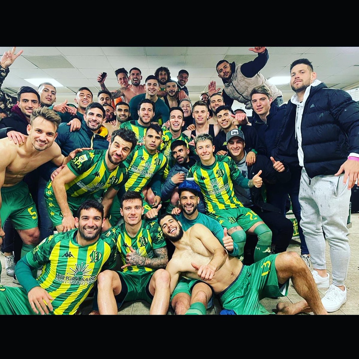 fedegino's tweet photo. Es para vos FEFIIIII 👶🏼♥️ !!! 
Felicitaciones bandurriiiii !! 
+3 🔰🔰 @clubaldosivi https://t.co/Nnxq11o9D9