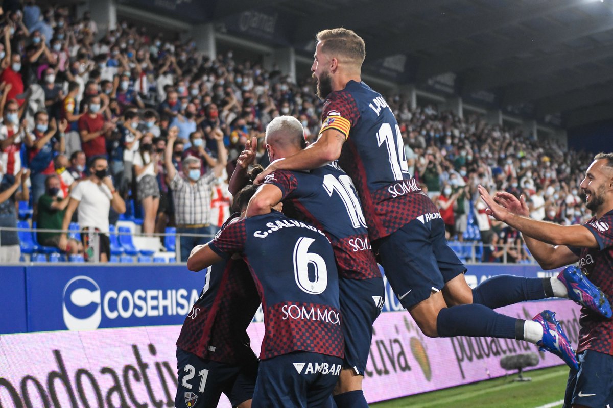 SDHuesca's tweet photo. ¡ Este es mi  𝗘 𝗤 𝗨 𝗜 𝗣 𝗢 !

💙❤️

#HuescaCartagena https://t.co/lieXuTeSAw