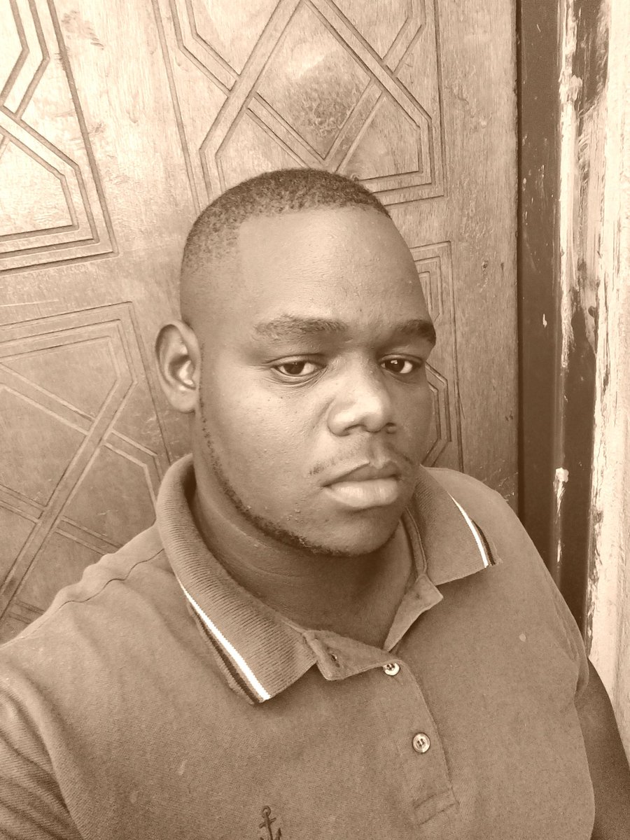 LeeThaolang's tweet image. Hello guys ✌️