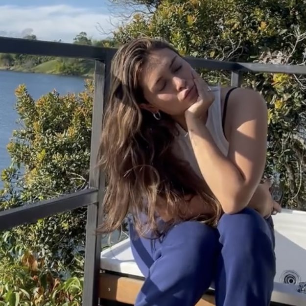 forcachee's tweet image. Daniela te amo