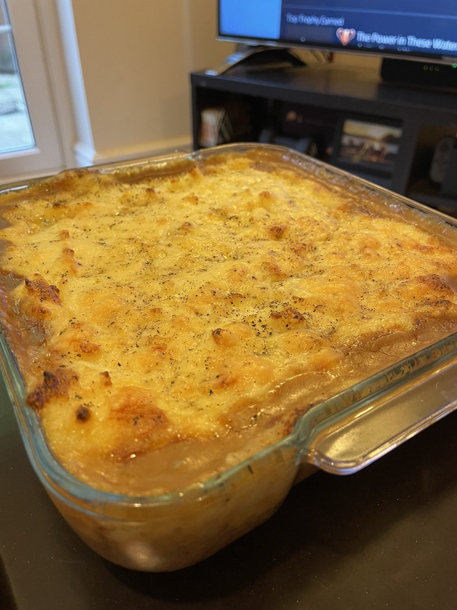 laura_lammy's tweet photo. Mr Smith’s first cottage pie, impressed 😍 https://t.co/7pbUZGsz7y