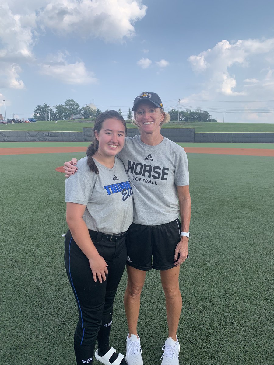 Caitlin Combs tweet media