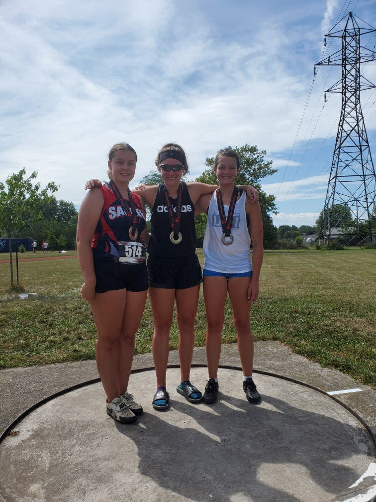 weather_geek5's tweet photo. AO U16 Provincial Championships Day 2 Jasmine Broere bronze in hammer and shot put @SaugeenTrack https://t.co/tw6dsLVvlO